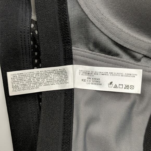 Wacoal Zipper-Front Sports Bra - Size 30D - NWT - Picture 7 of 12